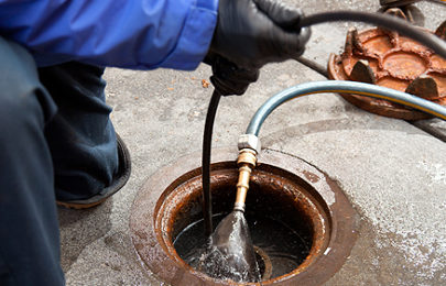cleaning of a sewer drain